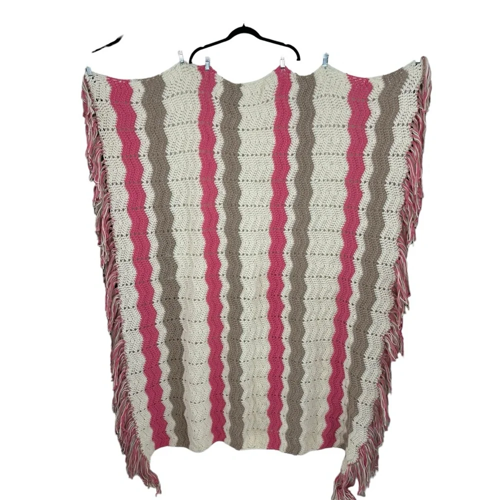 *Beautiful Hand Knit Afghan Throw in Pink Tan and White.